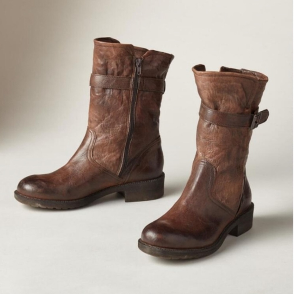 Women Sundance catalog KENSINGTON leather boots, size 41, made in Italy